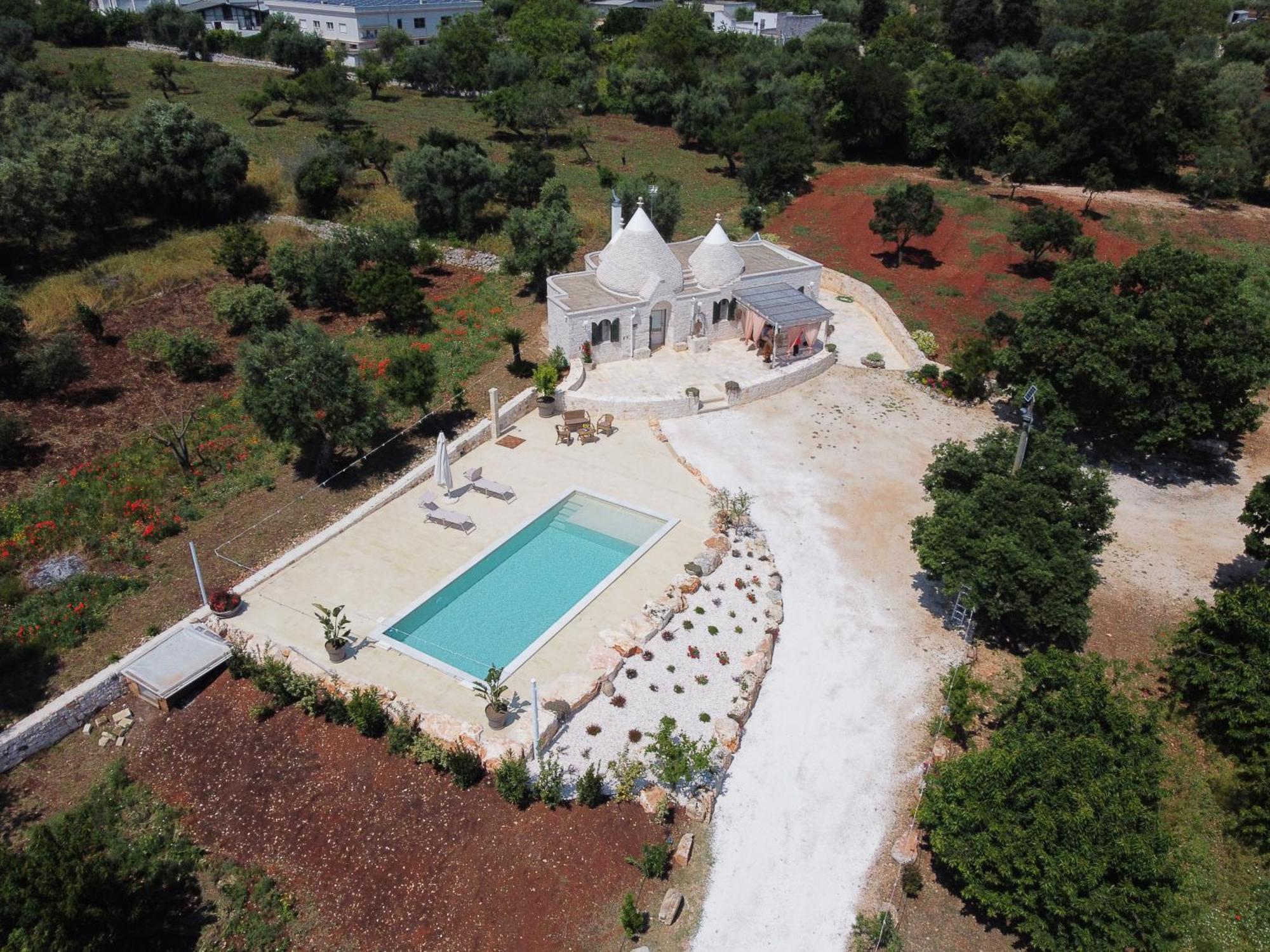 Trullo Divina Natura Villa Padresergio Exterior photo